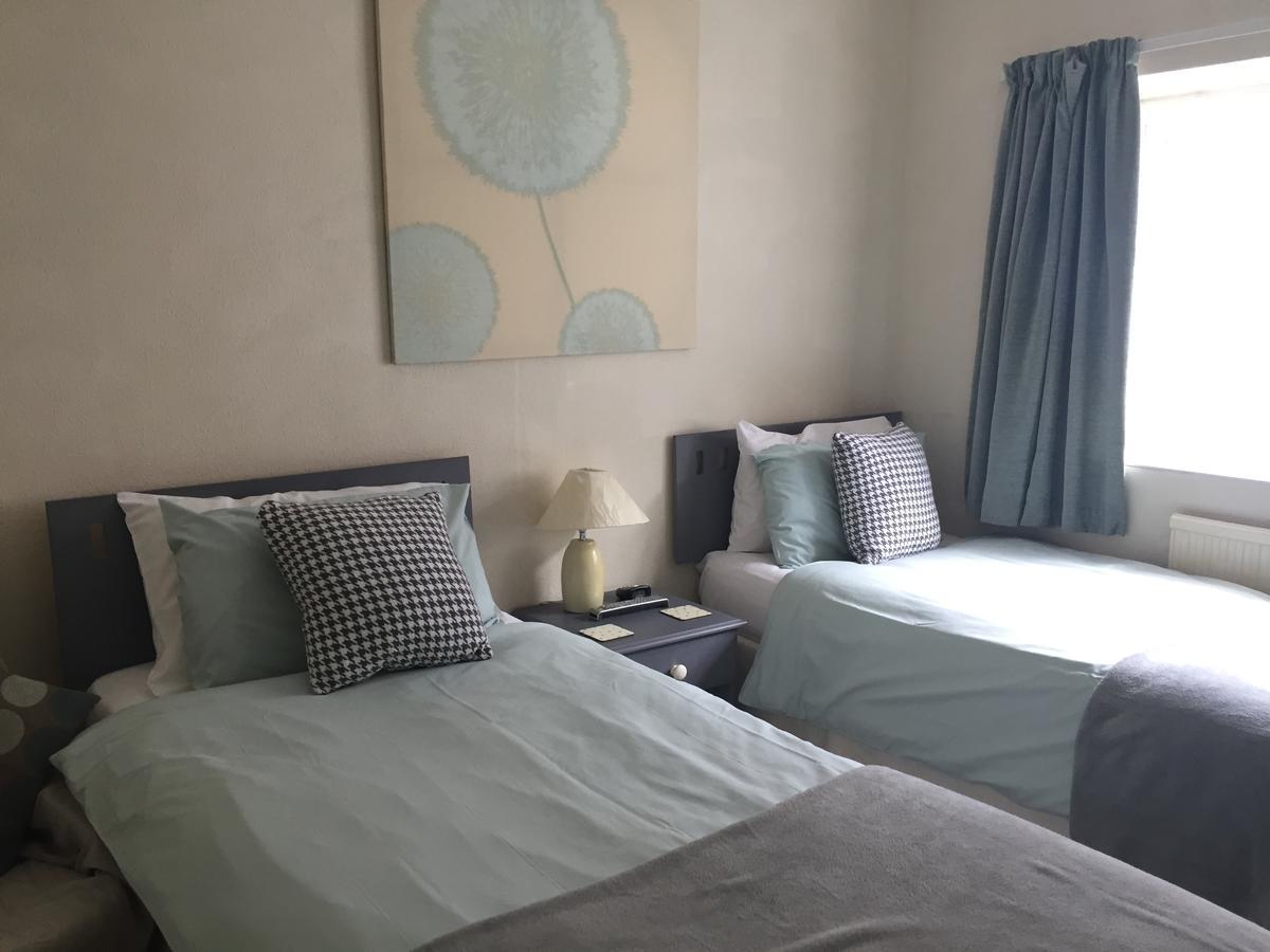 ويستون سوبر مير Albany Lodge Guest House المظهر الخارجي الصورة