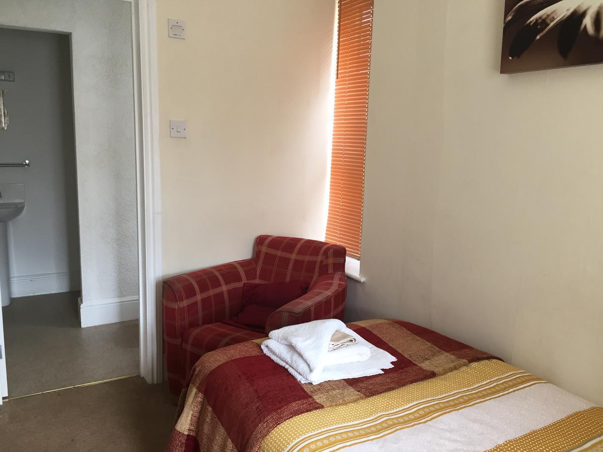 ويستون سوبر مير Albany Lodge Guest House الغرفة الصورة